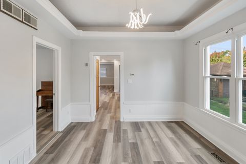 Tiny photo for 9412 S Homan Avenue, Evergreen Park, IL 60805 (MLS # 12590080)