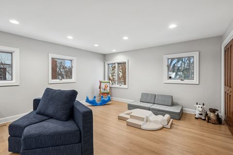 Tiny photo for Glen Ellyn, IL 60137 (MLS # 12481027)