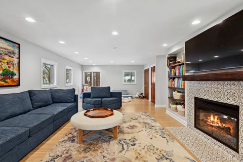 Tiny photo for Glen Ellyn, IL 60137 (MLS # 12481027)