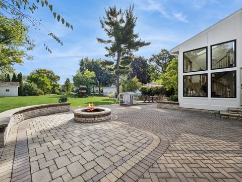 Tiny photo for Glen Ellyn, IL 60137 (MLS # 12481027)