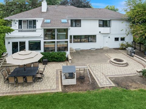 Tiny photo for Glen Ellyn, IL 60137 (MLS # 12481027)