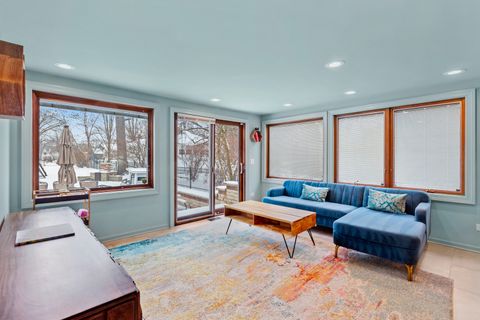 Tiny photo for Glen Ellyn, IL 60137 (MLS # 12481027)