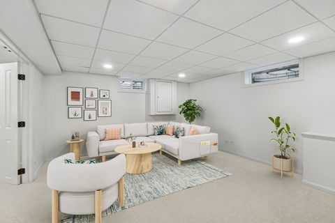 Tiny photo for Glen Ellyn, IL 60137 (MLS # 12481027)