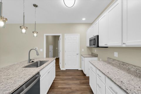 Tiny photo for 5 Montclair Road #A, Urbana, IL 61801 (MLS # 12543159)