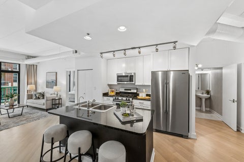 Tiny photo for 920 W Madison Street #7D, Chicago, IL 60607 (MLS # 12742176)