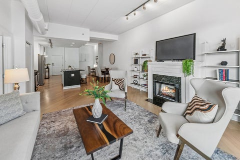 Tiny photo for 920 W Madison Street #7D, Chicago, IL 60607 (MLS # 12742176)