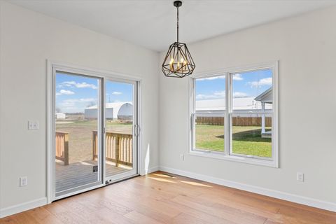 Tiny photo for 4 Foxtrot Lane, Monticello, IL 61856 (MLS # 12595459)