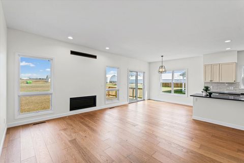 Tiny photo for 4 Foxtrot Lane, Monticello, IL 61856 (MLS # 12595459)