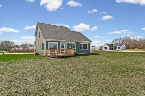 Tiny photo for 4 Foxtrot Lane, Monticello, IL 61856 (MLS # 12595459)