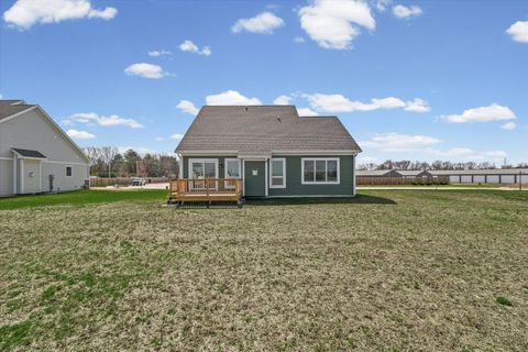 Tiny photo for 4 Foxtrot Lane, Monticello, IL 61856 (MLS # 12595459)