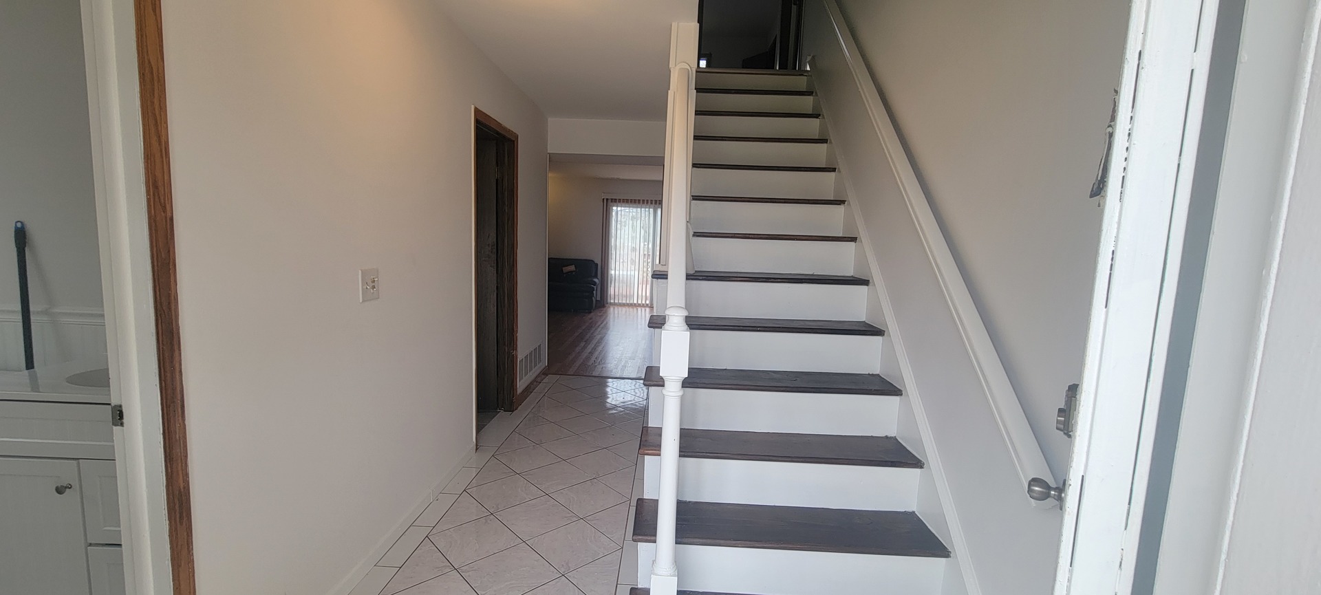 1325 Dory Circle S