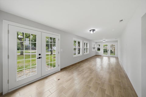 Tiny photo for 1117 Barberry Court, Downers Grove, IL 60515 (MLS # 12763044)