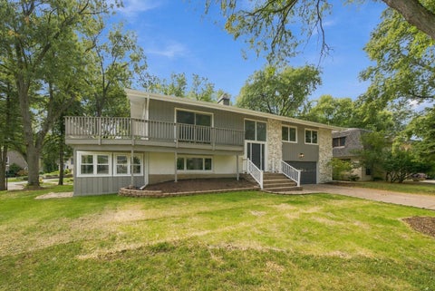 Tiny photo for 1117 Barberry Court, Downers Grove, IL 60515 (MLS # 12763044)