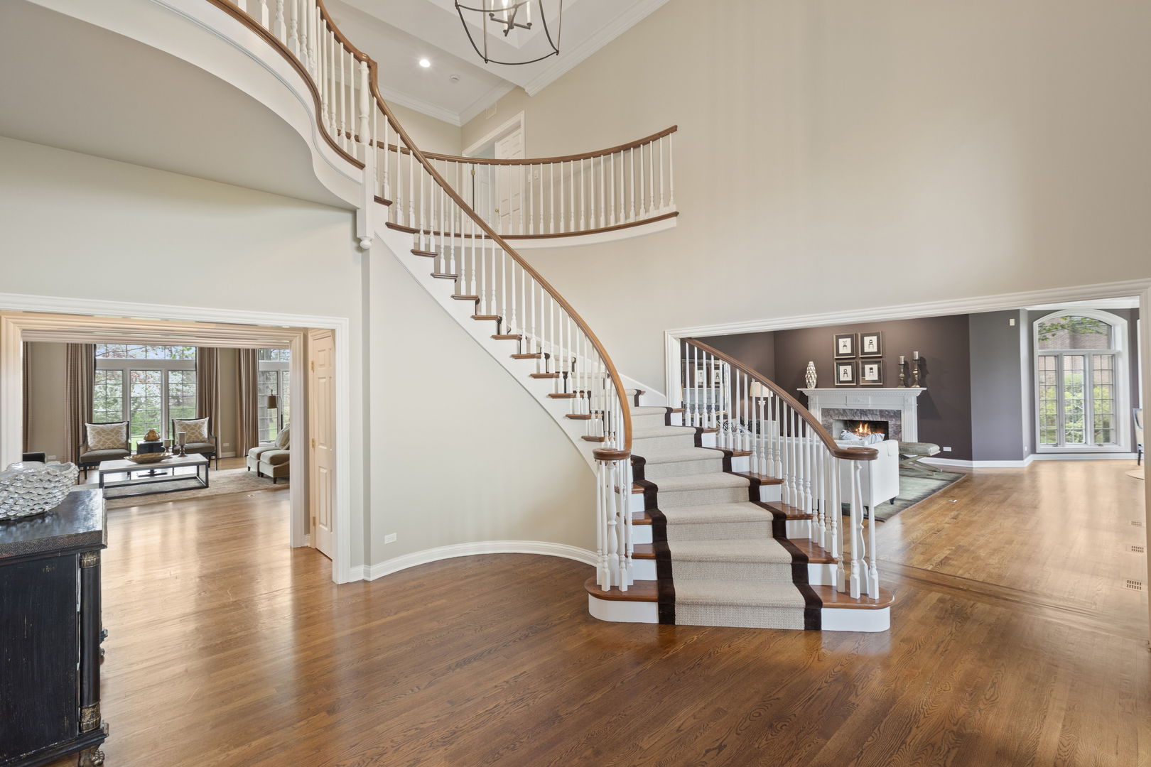 880 Woodstream Court