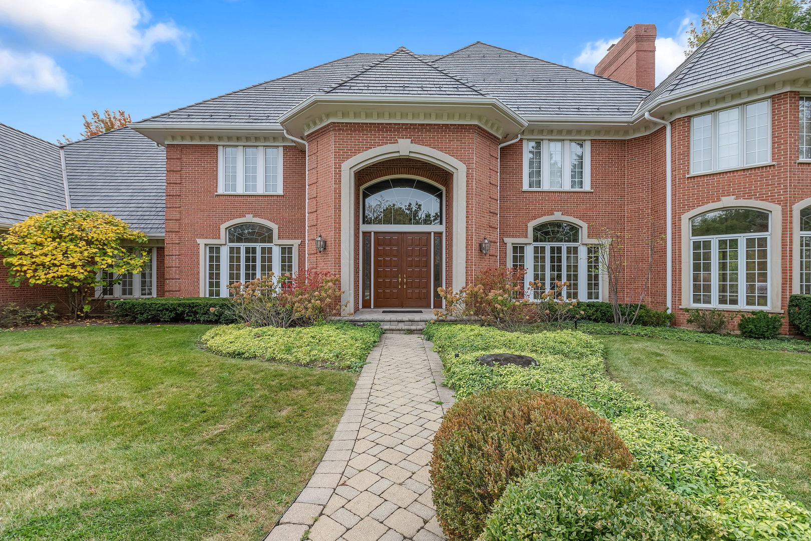 880 Woodstream Court