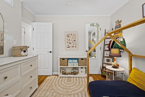 Tiny photo for 42 W Taylor Road, Lombard, IL 60148 (MLS # 12533611)