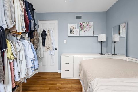 Tiny photo for 42 W Taylor Road, Lombard, IL 60148 (MLS # 12533611)