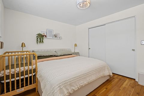 Tiny photo for 42 W Taylor Road, Lombard, IL 60148 (MLS # 12533611)