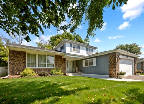 1225 N Basswood Lane, Mount Prospect, IL 60056 - #: 12741042