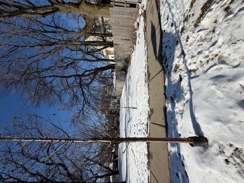 524 N Laramie Avenue Chicago IL 60644