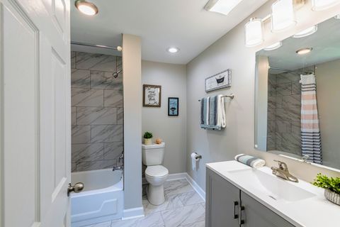 Tiny photo for Brookfield, IL 60513 (MLS # 12518086)