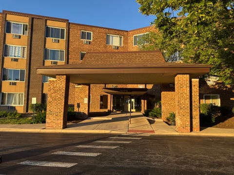 Tiny photo for 1375 Rebecca Drive #302, Hoffman Estates, IL 60169 (MLS # 12681689)