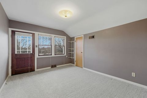 Tiny photo for 111 Oak Street, Frankfort, IL 60423 (MLS # 12587219)