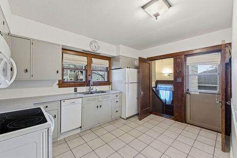 Tiny photo for 111 Oak Street, Frankfort, IL 60423 (MLS # 12587219)