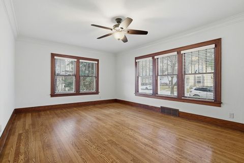 Tiny photo for 111 Oak Street, Frankfort, IL 60423 (MLS # 12587219)
