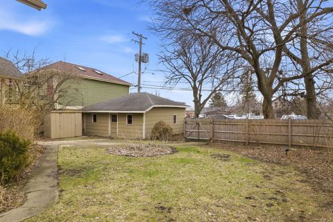 Tiny photo for 111 Oak Street, Frankfort, IL 60423 (MLS # 12587219)