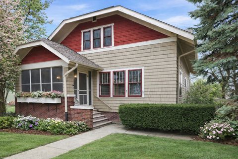 Photo of 111 Oak Street, Frankfort, IL 60423 (MLS # 12587219)