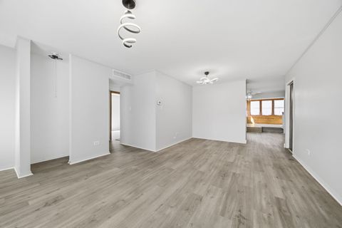 Tiny photo for 949 Mosby Court, Joliet, IL 60431 (MLS # 12614492)