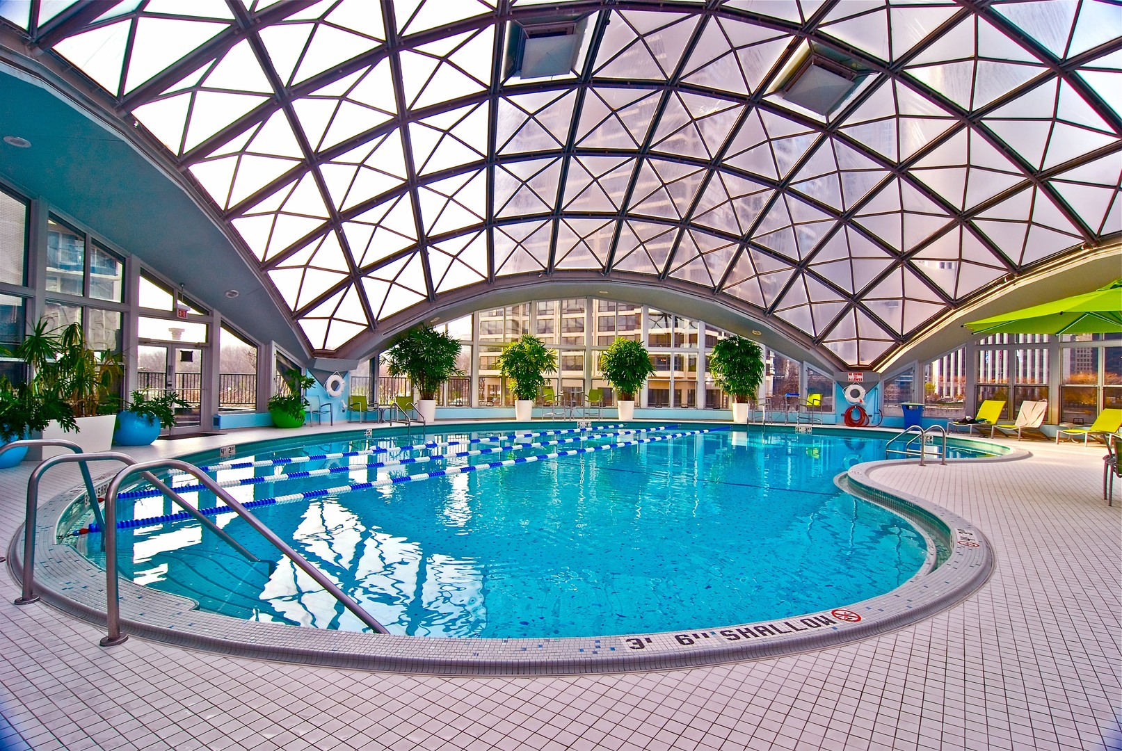 Chicago, Illinois 60601, United States, 1 Bedroom Bedrooms, ,1 BathroomBathrooms,Residential,Active,208753