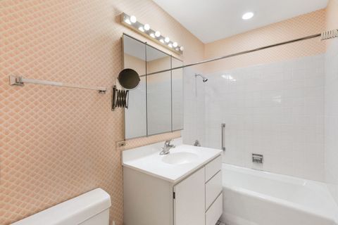 Tiny photo for 1764 Jefferson Avenue, Glenview, IL 60025 (MLS # 12543207)