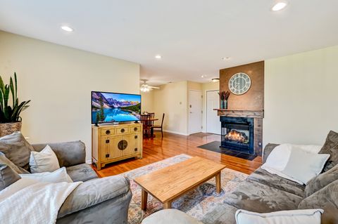 Tiny photo for Woodridge, IL 60517 (MLS # 12617796)