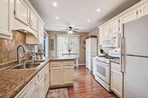 Tiny photo for Woodridge, IL 60517 (MLS # 12617796)