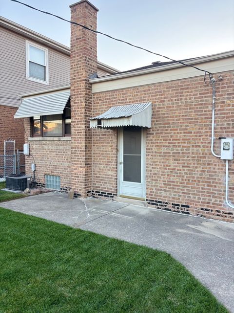 Tiny photo for 5137 S Rutherford Avenue, Chicago, IL 60638 (MLS # 12495378)