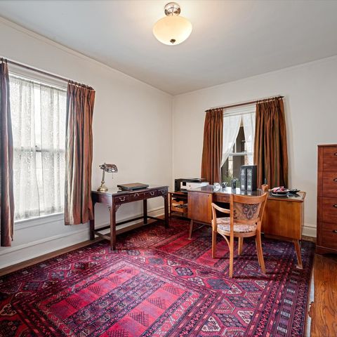 Tiny photo for 2500 Thayer Street, Evanston, IL 60201 (MLS # 12571351)