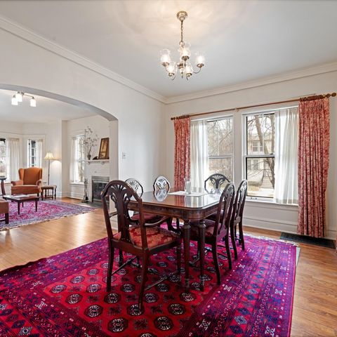 Tiny photo for 2500 Thayer Street, Evanston, IL 60201 (MLS # 12571351)