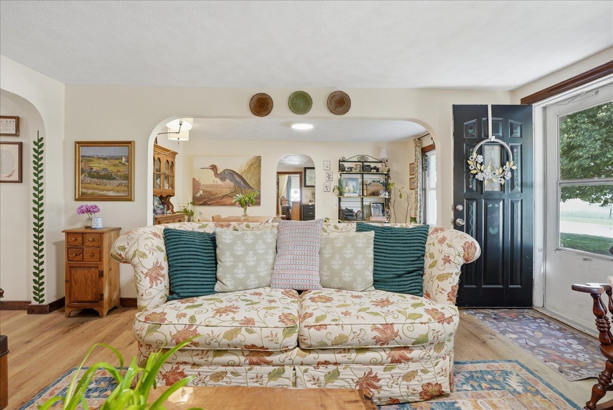 208 4th Street