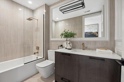 Tiny photo for 2800 N LINCOLN Avenue #4N, Chicago, IL 60657 (MLS # 12712857)