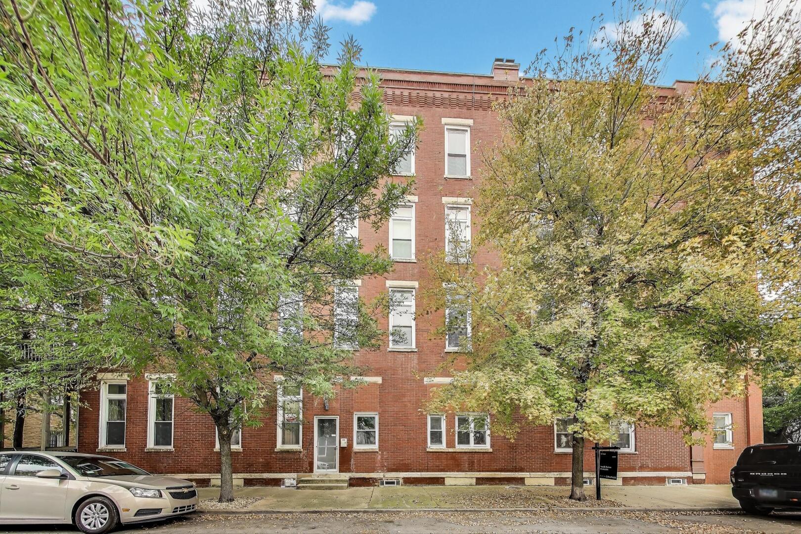 1521 N Paulina Street 1F