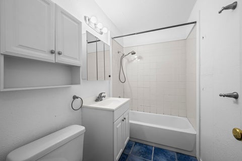Tiny photo for 765 GROVE Drive #103, Buffalo Grove, IL 60089 (MLS # 12732826)