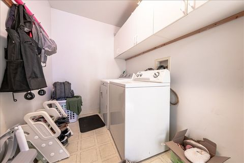 Tiny photo for 3534 Matisse Drive, St. Charles, IL 60175 (MLS # 12473458)