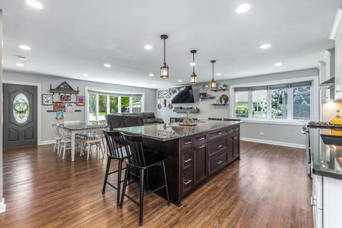 Tiny photo for 2422 Chippewa Court, Lisle, IL 60532 (MLS # 12695529)