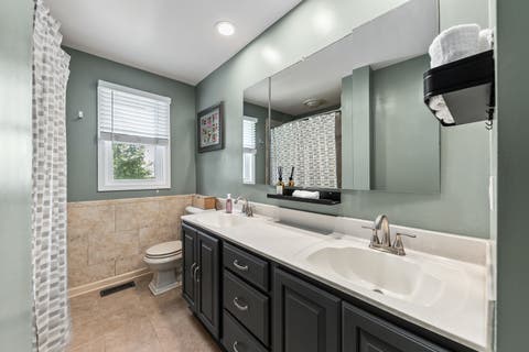 Tiny photo for 2422 Chippewa Court, Lisle, IL 60532 (MLS # 12695529)
