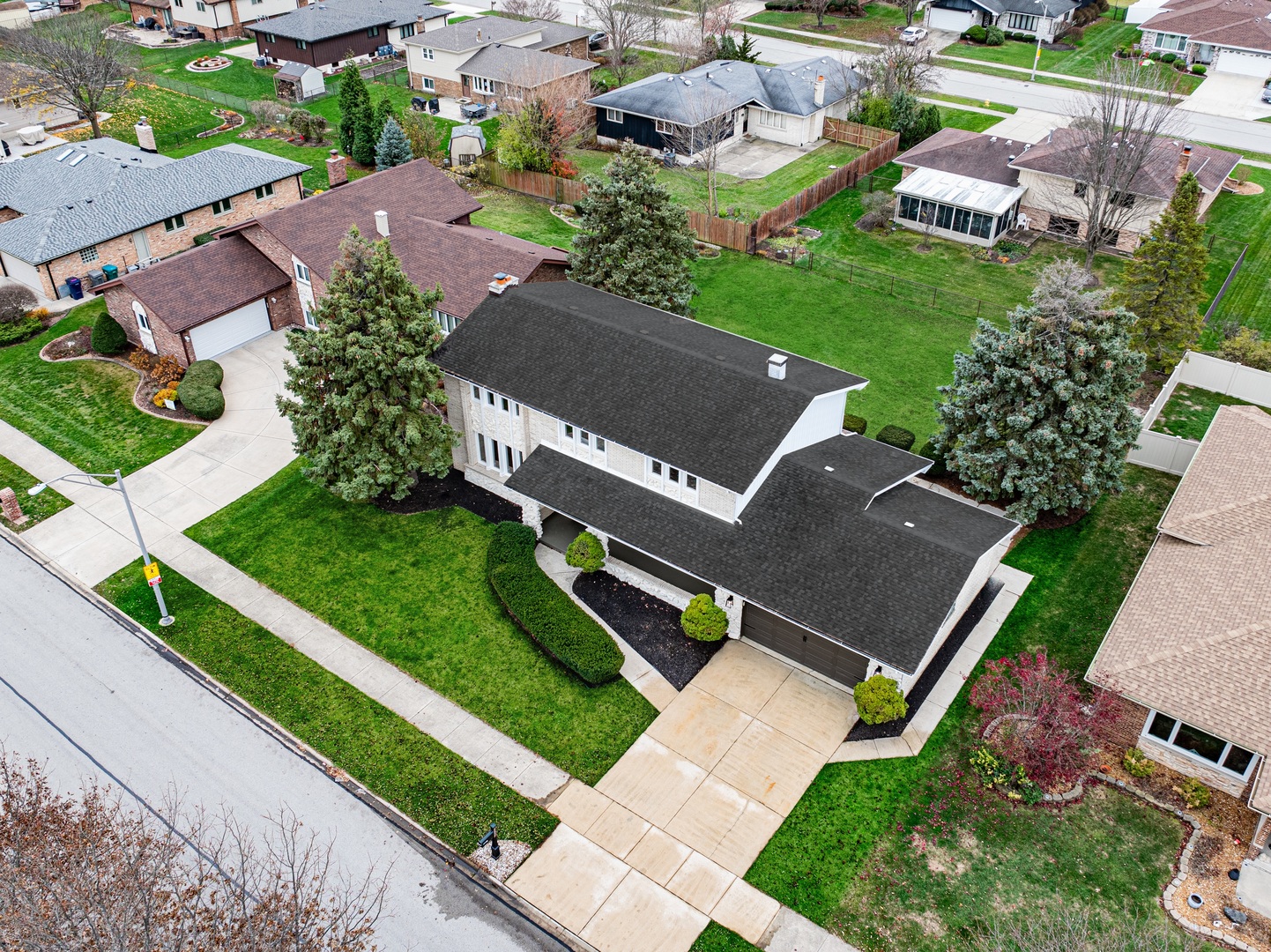 7723 W 157th Street