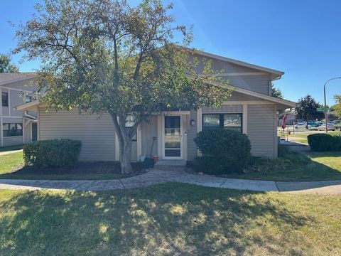 Tiny photo for 5775 Madrid Court #A, Hanover Park, IL 60133 (MLS # 12492201)