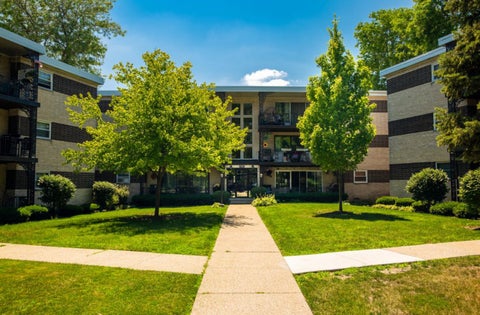 Photo of 1007 8th Avenue #10, La Grange, IL 60525 (MLS # 12739748)