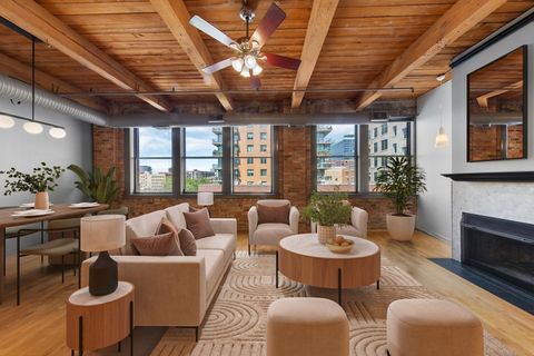 Tiny photo for 913 W Van Buren Street #4C, Chicago, IL 60607 (MLS # 12456629)